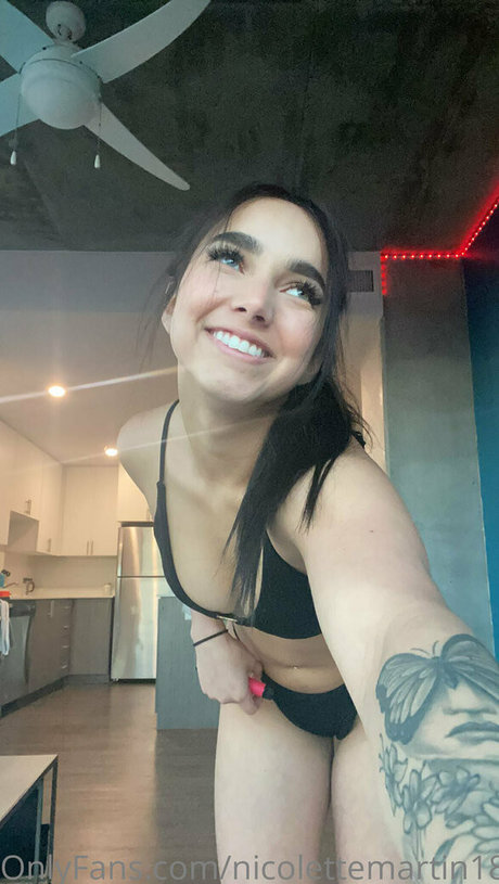 Lilibaby18 hot model photo