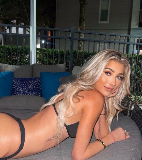 Kayli Suldo perfect star image