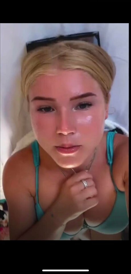 Kusrubxx model erotic photos