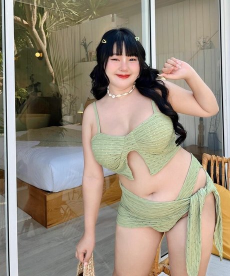 Yinnxmuayy pornstar hd gallery