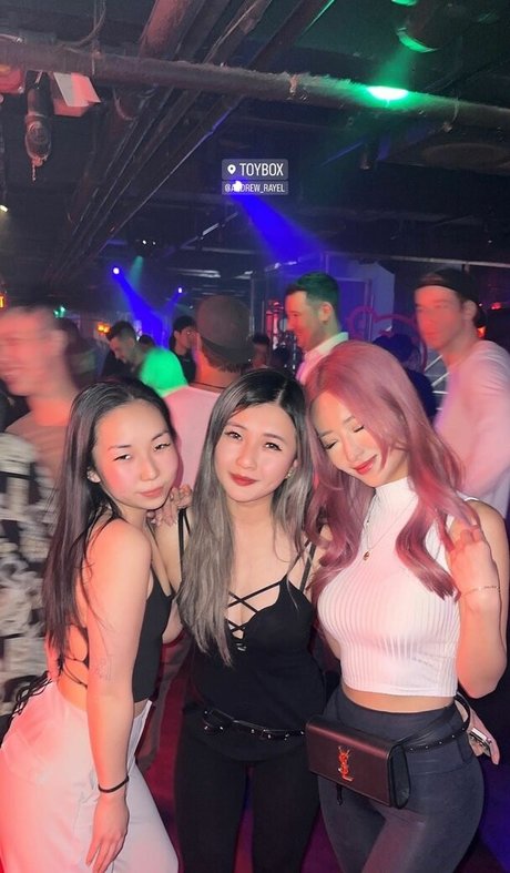 Emily108 nudes pornstar picture