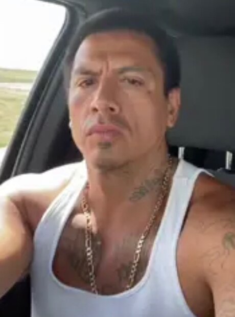 Teodulo Gonzalez model adult image