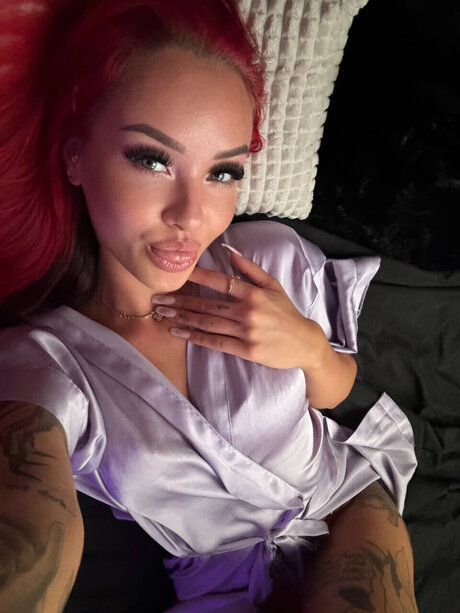 Hannah Feuer_ art star pictures