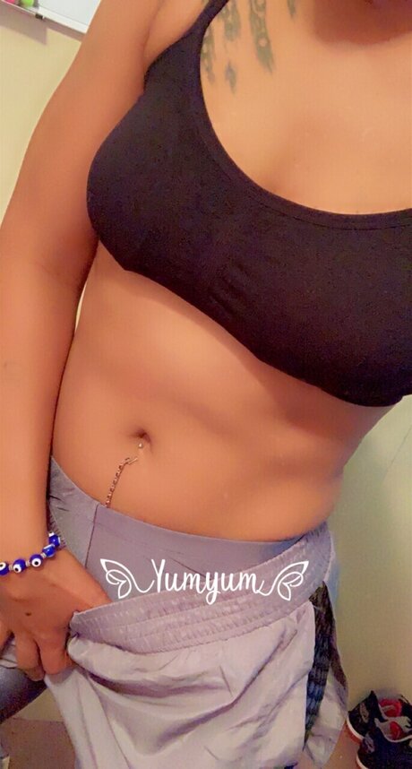 Yumyum sex actress image