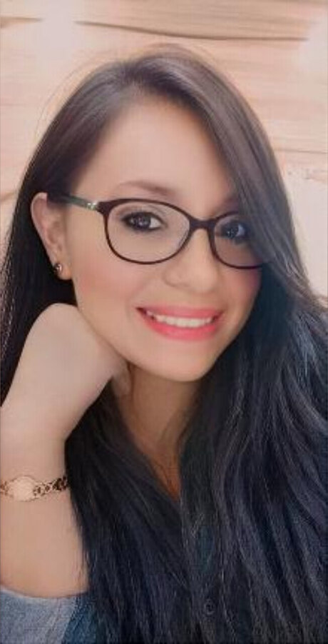 Jeann hot model photos