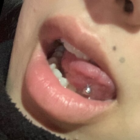 Sol brunettee VIP pornstar high quality photo