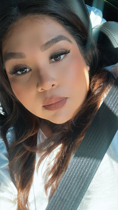 college slut onlyfans free sexy image