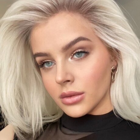 Jigsaw model pretty archive