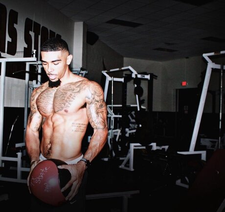 330 Bobby adult star img