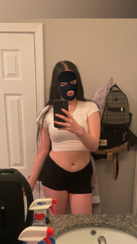 Kelsie_ star high quality photo