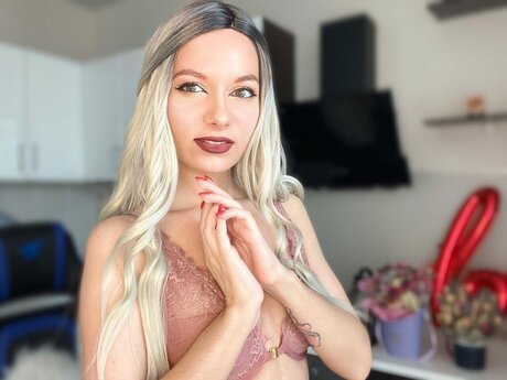 Kriss star nudes pictures