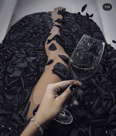 _mwahh model pretty photos