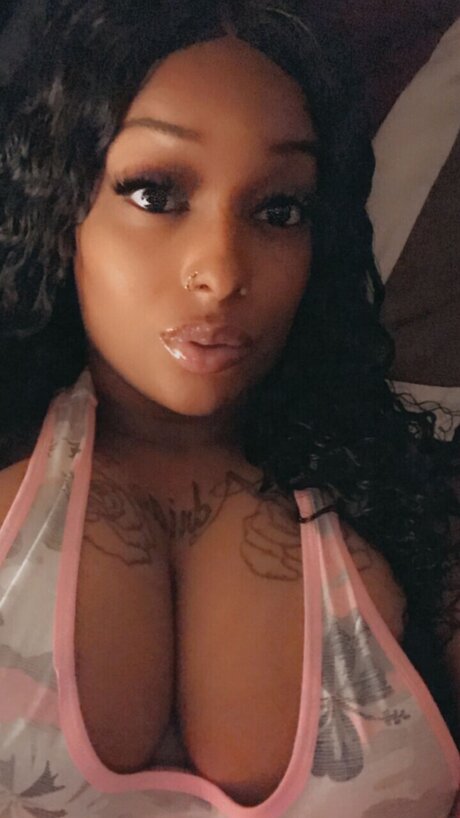 KHANDI112 beautiful pornstar pictures