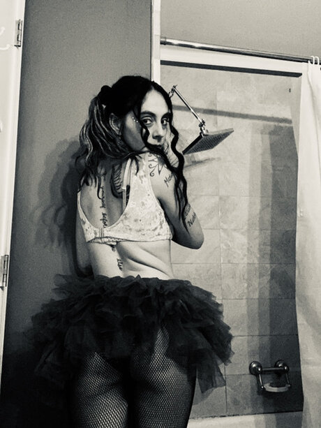 Sam chhor perfect model pic