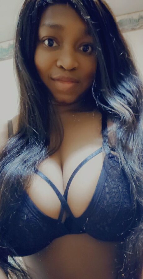 Sunshine Marie star free img