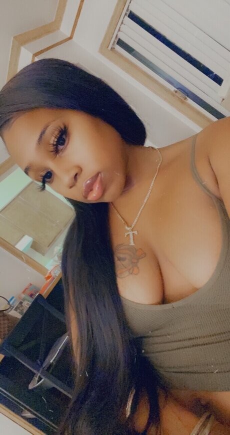 EXCLUSIVE CONTENT_ exclusive star picture