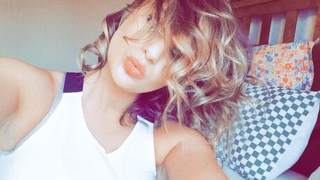 Ella berry sexy model picture