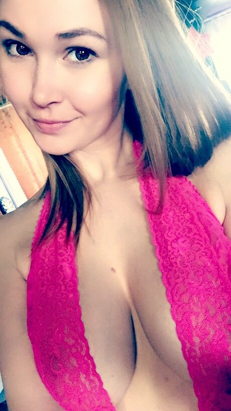 AlyRay adult actress archive