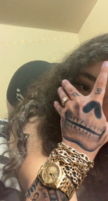 Bella amp ampWill nudes actress img