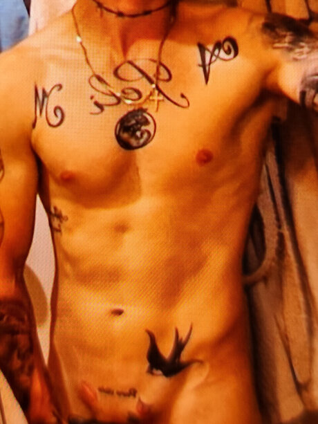 xanonimus09x best model photo