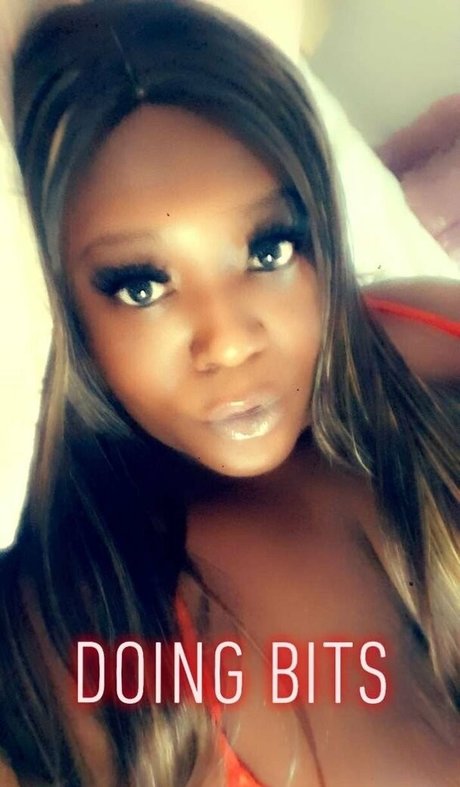 cutiecc model pornographic images