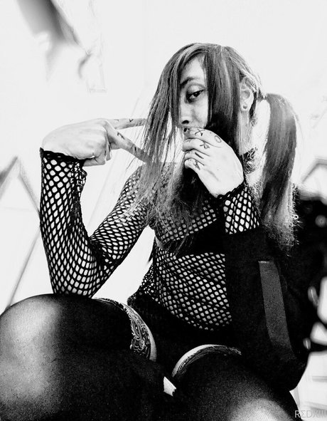 n somnium model xxx images