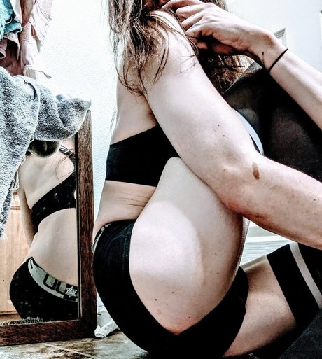 n somnium sexy actress photo