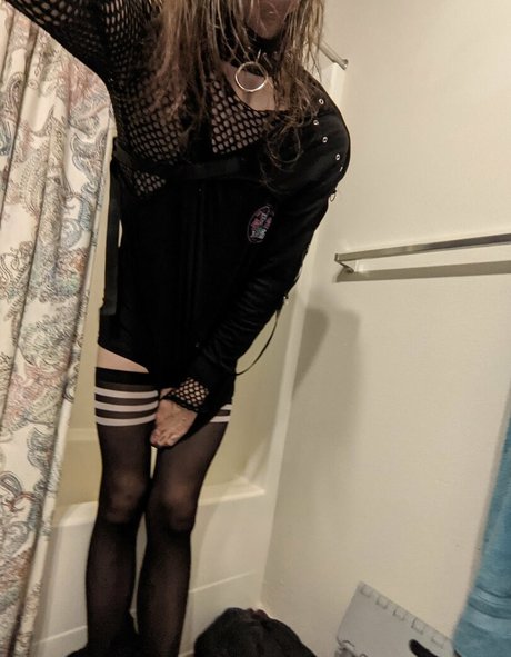 n somnium model hd photos