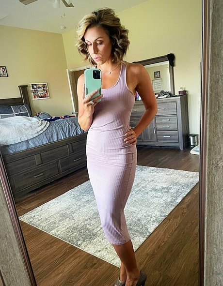 ulauryn gemini hot pornstar images