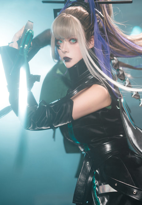 Lilium725 model free pics