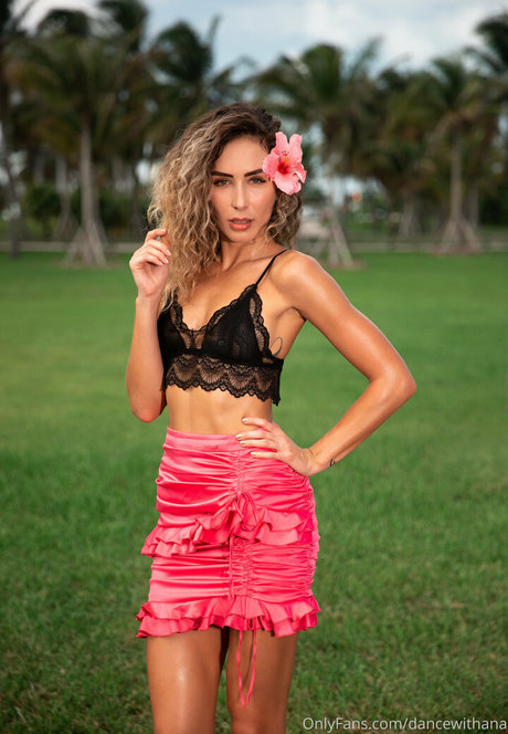 dancewithana star nice photo