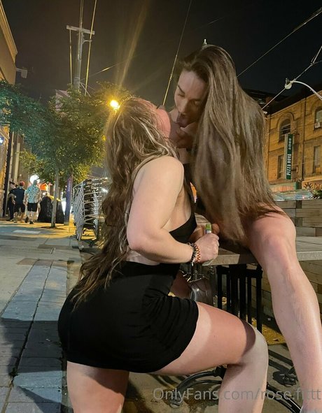 nikkipoof xxx pornstar photo