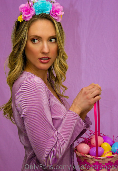 legsfeetrepeat star nude archive