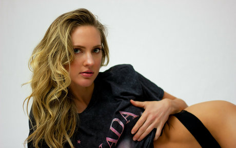 legsfeetrepeat free star pics