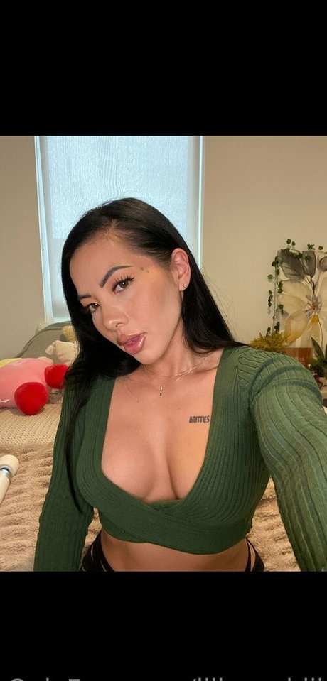 lilkymchiii model hd images