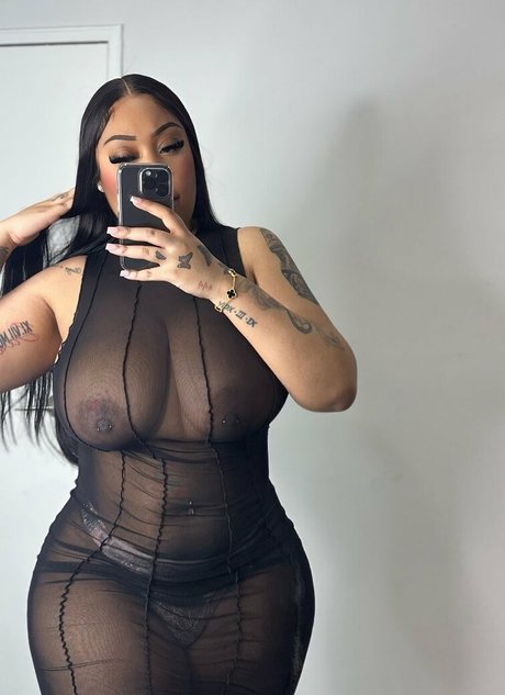 kioruncut adult actress image