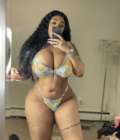 kioruncut pornstar exclusive galleries