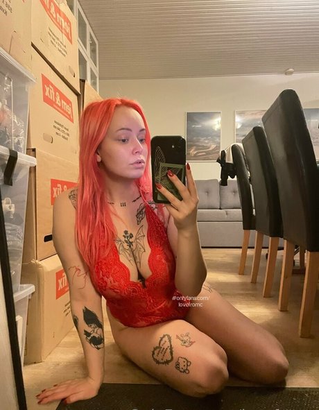 lovefromc nude actress img