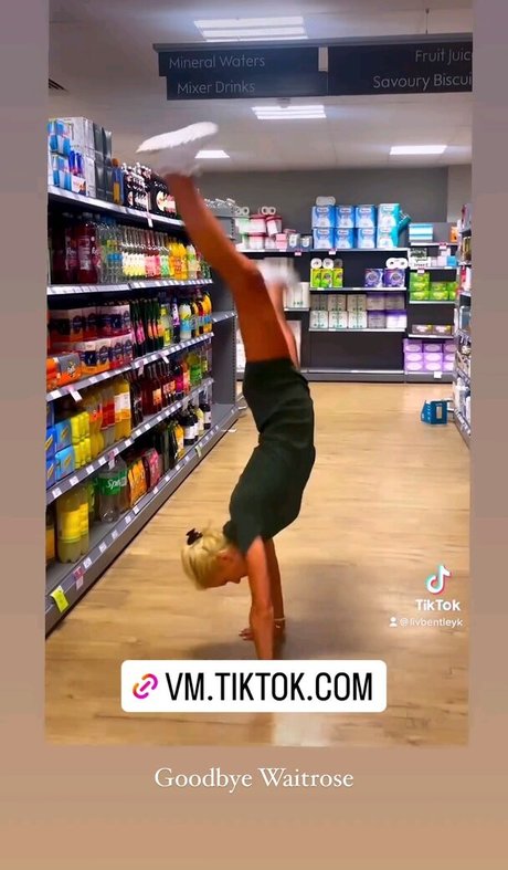 Olivia Bentley best model image