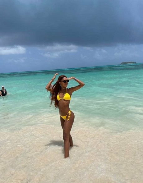 cuteanddesesperate pornographic model gallery