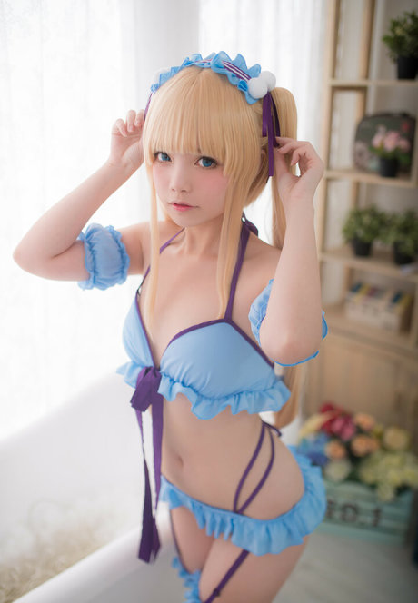 miu cosplayer pornstar pretty img