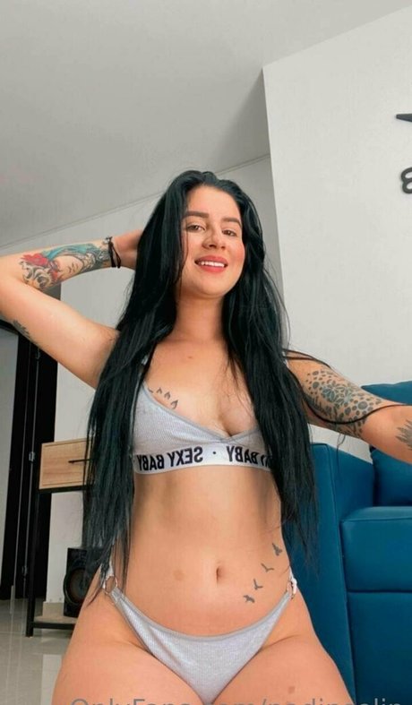 nadinselin model exclusive pics