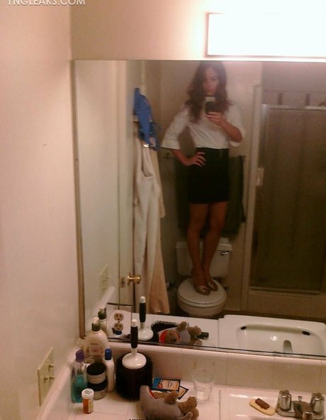 Holly Sedillos pornographic model img