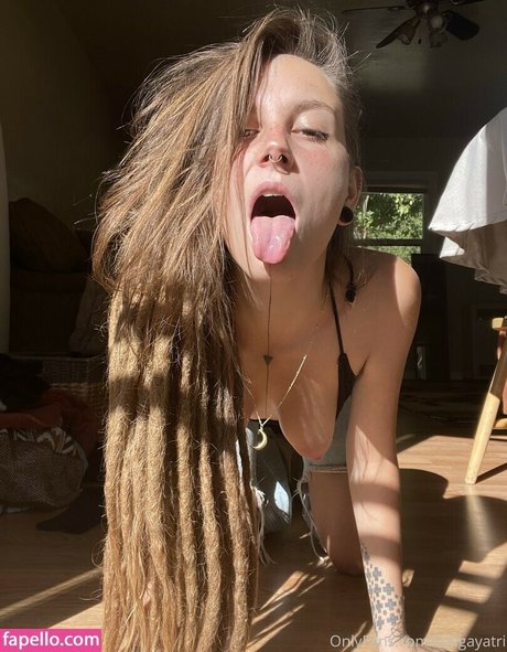 Kaligayatri model art picture