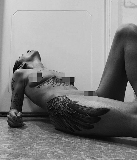 vesteraalenhotmama pretty pornstar photo