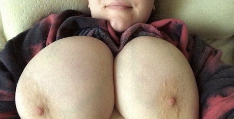 bratty britt420 hot star picture