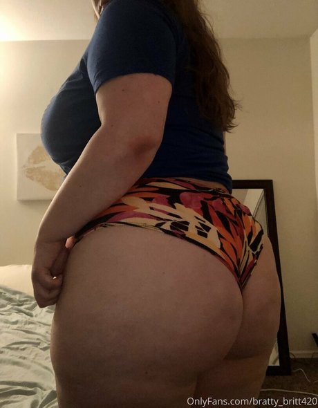 bratty britt420 star top photos