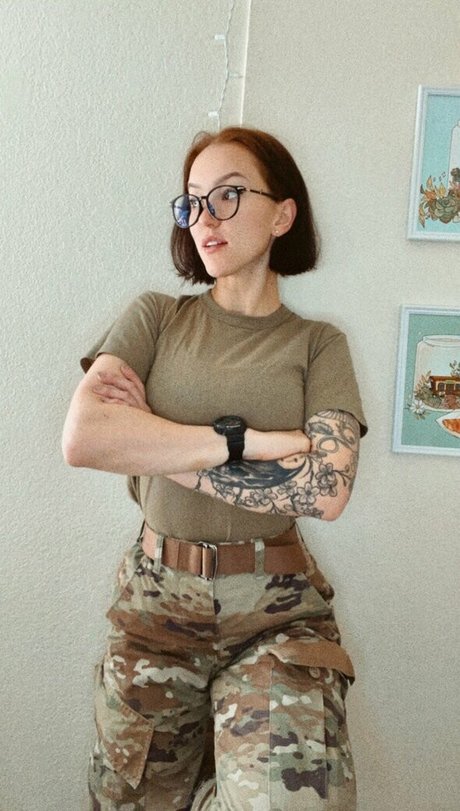 Eralia xxx pornstar picture