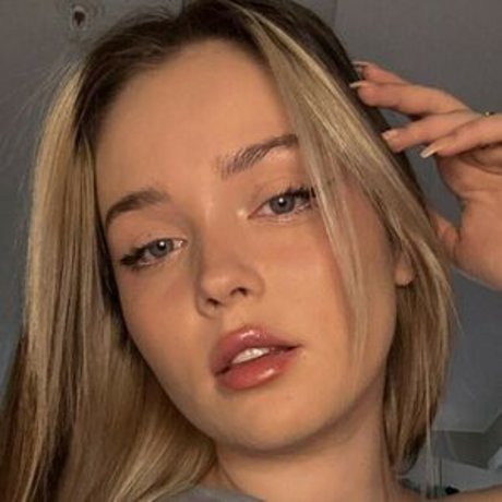 Kiiddii star nude pics