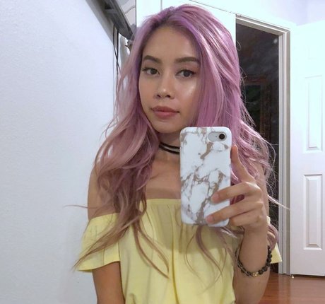 Kimmie D high quality model image